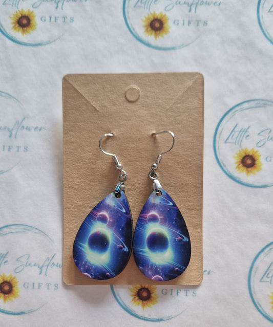 Teardrop space earrings